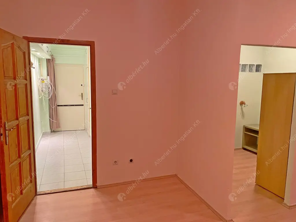 Kiadó albérlet 205000 Ft/hó áron: Budapest, XI. kerület  Kisköre tér. Mérete: 40 nm, 1 szobás | Alberlet.hu - 5842387