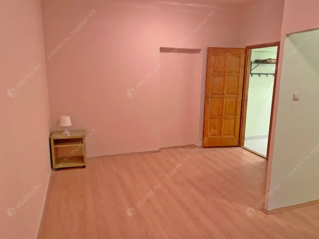 Kiadó albérlet 205000 Ft/hó áron: Budapest, XI. kerület  Kisköre tér. Mérete: 40 nm, 1 szobás | Alberlet.hu - 5842388