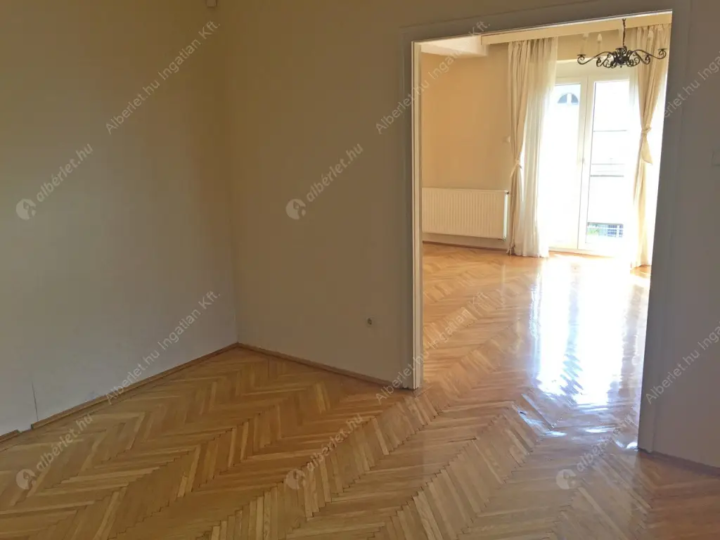 Kiadó albérlet 290000 Ft/hó áron: Budapest, XI. kerület  Köbölkút utca. Mérete: 65 nm, 2 szobás | Alberlet.hu - 6048319