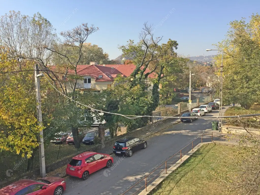 Kiadó albérlet 290000 Ft/hó áron: Budapest, XI. kerület  Köbölkút utca. Mérete: 65 nm, 2 szobás | Alberlet.hu - 6048333