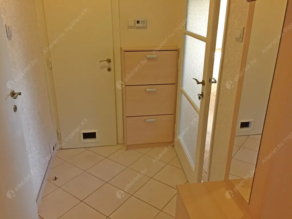 Kiadó albérlet 290000 Ft/hó áron: Budapest, XI. kerület  Köbölkút utca. Mérete: 65 nm, 2 szobás | Alberlet.hu - 6048334