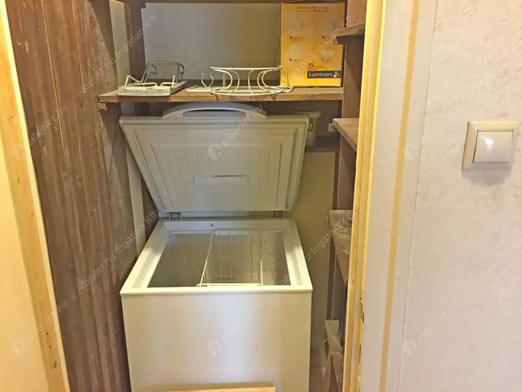 Kiadó albérlet 290000 Ft/hó áron: Budapest, XI. kerület  Köbölkút utca. Mérete: 65 nm, 2 szobás | Alberlet.hu - 6048337