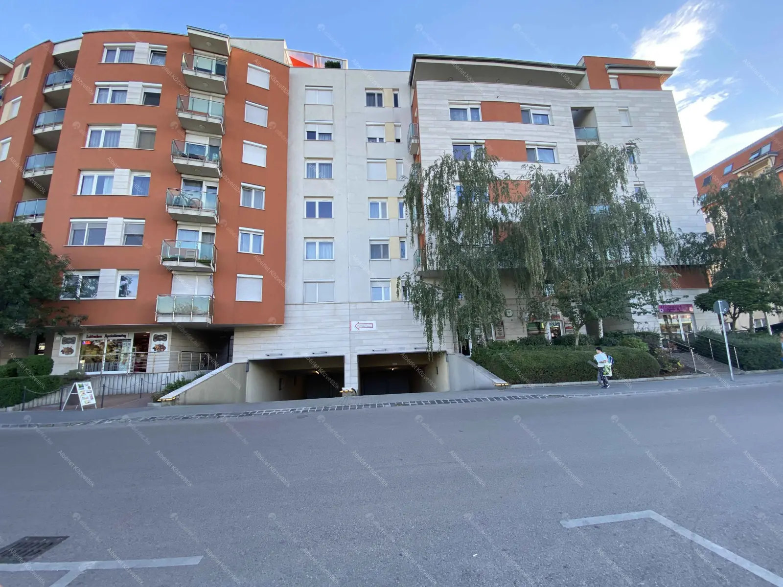 Kiadó albérlet 180000 Ft/hó áron: Budapest, XI. kerület  Kondorosi út. Mérete: 25 nm, 1 szobás | Alberlet.hu - 6811077