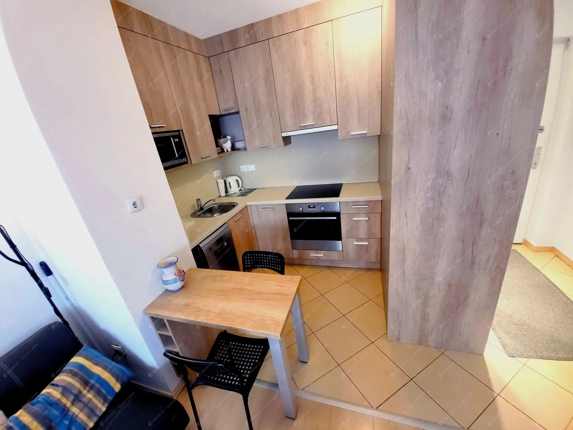 Kiadó albérlet 240000 Ft/hó áron: Budapest, XI. kerület  Kondorosi út. Mérete: 37 nm, 1 szobás | Alberlet.hu - 6617051