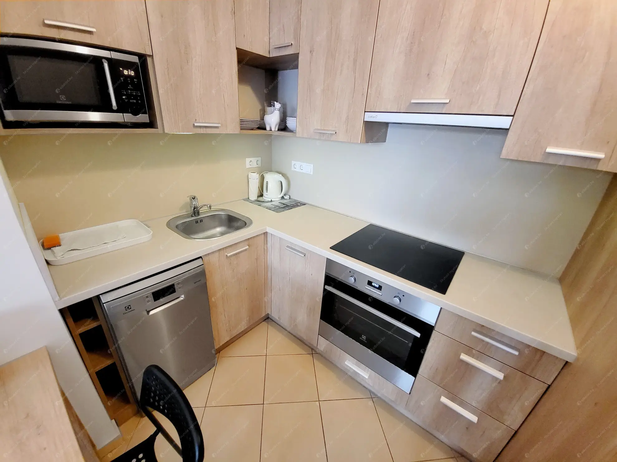 Kiadó albérlet 240000 Ft/hó áron: Budapest, XI. kerület  Kondorosi út. Mérete: 37 nm, 1 szobás | Alberlet.hu - 6617053