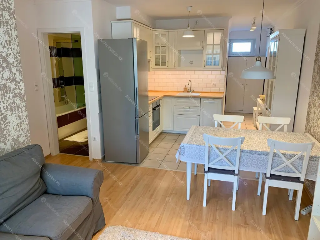 Kiadó albérlet 275000 Ft/hó áron: Budapest, XI. kerület  Kondorosi út. Mérete: 48 nm, 2 szobás | Alberlet.hu - 6679313