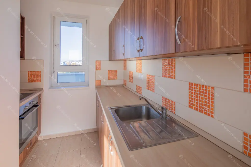 Kiadó albérlet 280000 Ft/hó áron: Budapest, XI. kerület  Kondorosi út. Mérete: 48 nm, 2 szobás | Alberlet.hu - 6684980