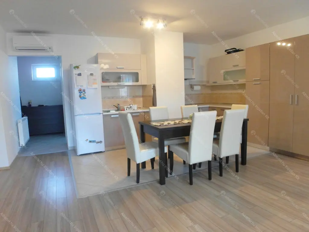 Kiadó albérlet 400000 Ft/hó áron: Budapest, XI. kerület  Kondorosi út. Mérete: 83 nm, 3 szobás | Alberlet.hu - 6641606