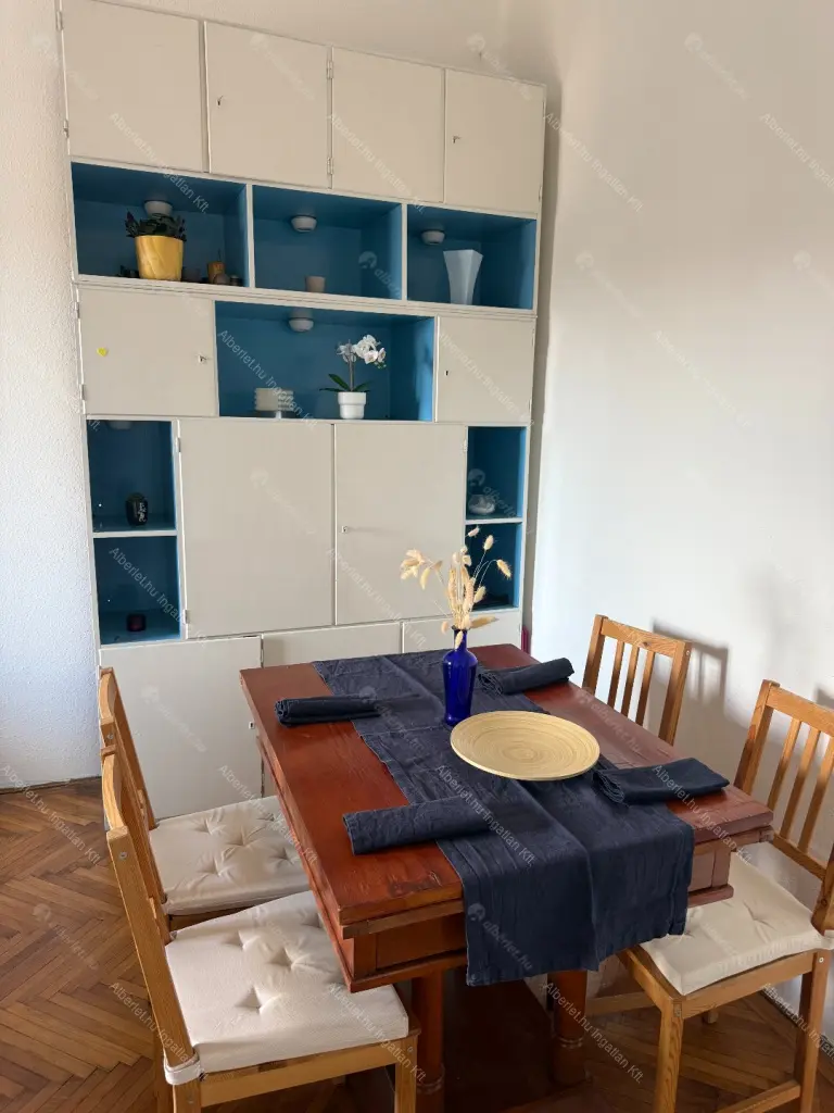 Kiadó albérlet 250000 Ft/hó áron: Budapest, XI. kerület  Kosztolányi Dezső tér. Mérete: 60 nm, 2 szobás | Alberlet.hu - 6659625