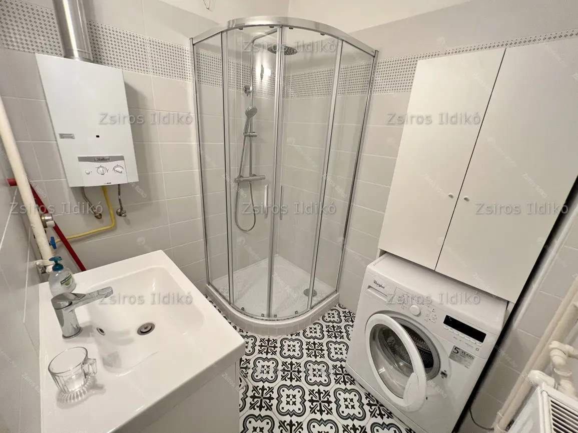 Kiadó albérlet 200000 Ft/hó áron: Budapest, XI. kerület  Lágymányosi lakótelep . Mérete: 53 nm, 2 szobás | Alberlet.hu - 6680100