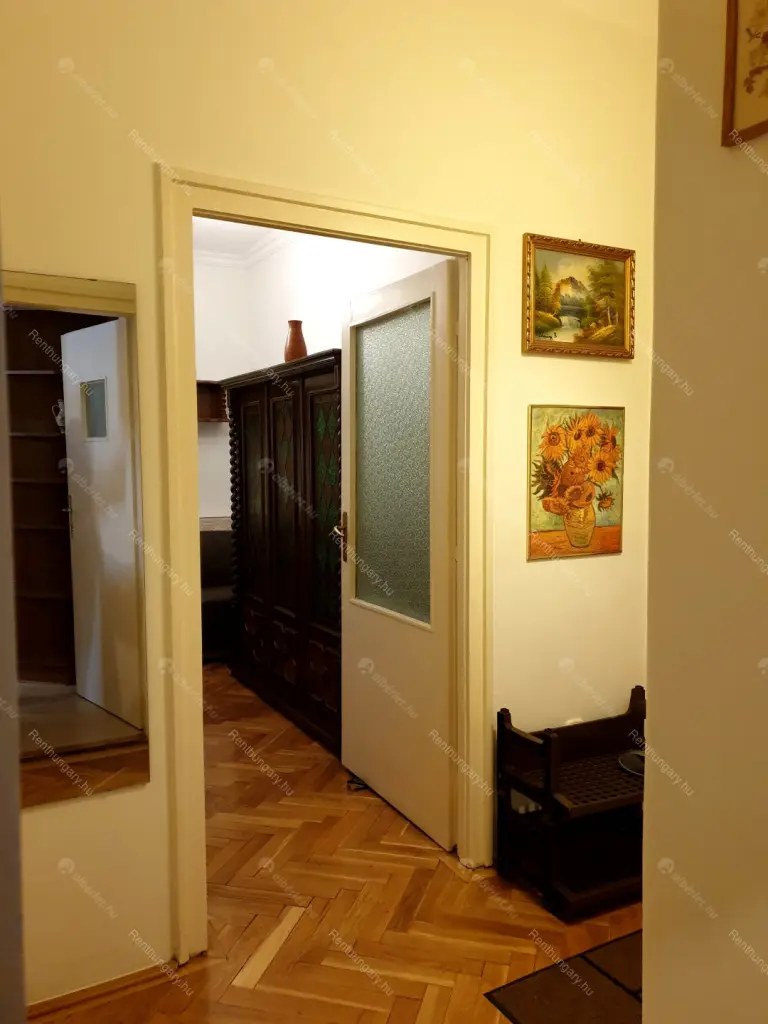 Kiadó albérlet 280000 Ft/hó áron: Budapest, XI. kerület  Lágymányosi utca. Mérete: 54 nm, 1 szobás | Alberlet.hu - 5925816