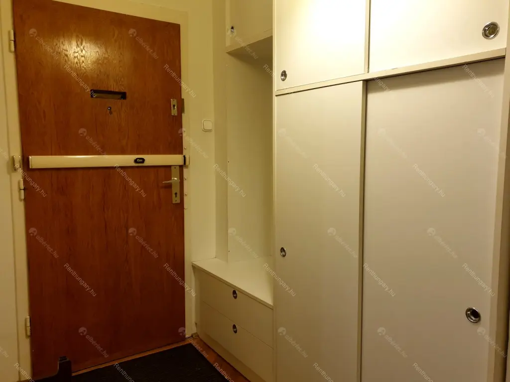 Kiadó albérlet 280000 Ft/hó áron: Budapest, XI. kerület  Lágymányosi utca. Mérete: 54 nm, 1 szobás | Alberlet.hu - 5925818