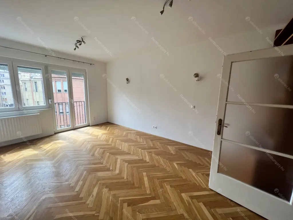 Kiadó albérlet 389000 Ft/hó áron: Budapest, XI. kerület  Lágymányosi utca. Mérete: 72 nm, 3 szobás | Alberlet.hu - 6664412