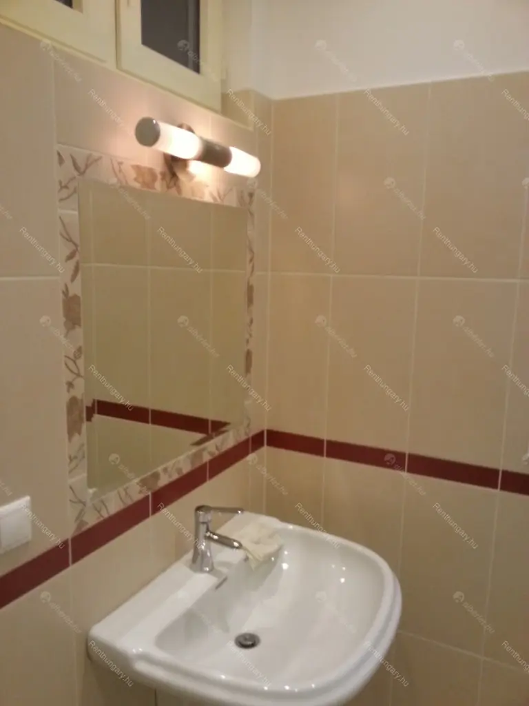 Kiadó albérlet 350000 Ft/hó áron: Budapest, XI. kerület  Lágymányosi utca. Mérete: 81 nm, 3 szobás | Alberlet.hu - 6690798