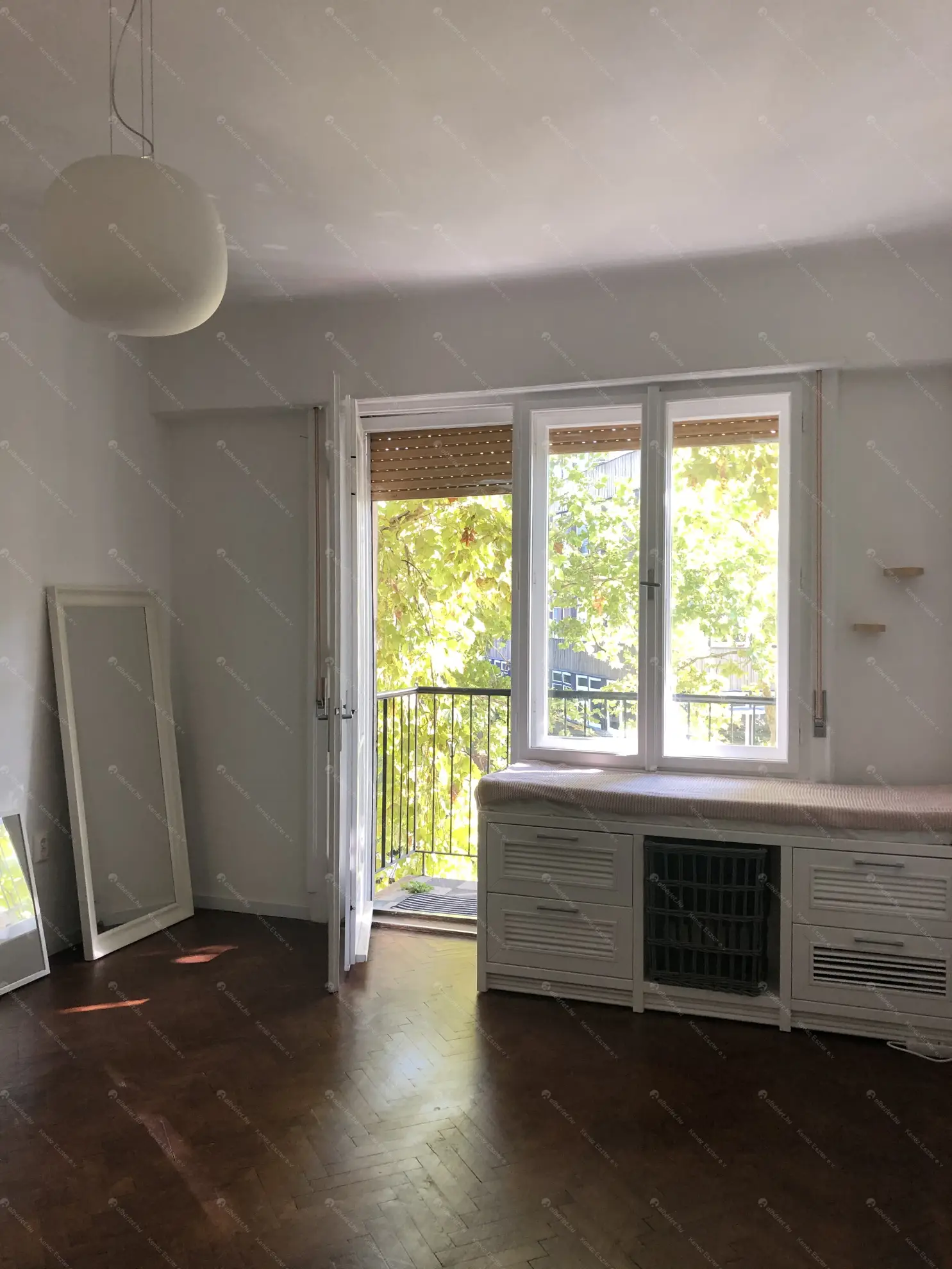 Kiadó albérlet 0 Ft/hó áron: Budapest, XI. kerület  Lágymányosi utca. Mérete:  nm, 1 szobás | Alberlet.hu - 6580109