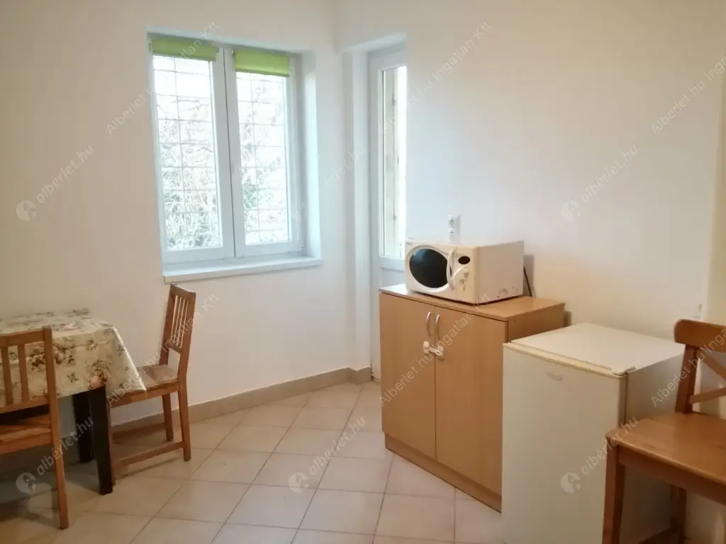 Kiadó albérlet 340000 Ft/hó áron: Budapest, XI. kerület  Laufenauer utca. Mérete: 86 nm, 2 szobás | Alberlet.hu - 6519795