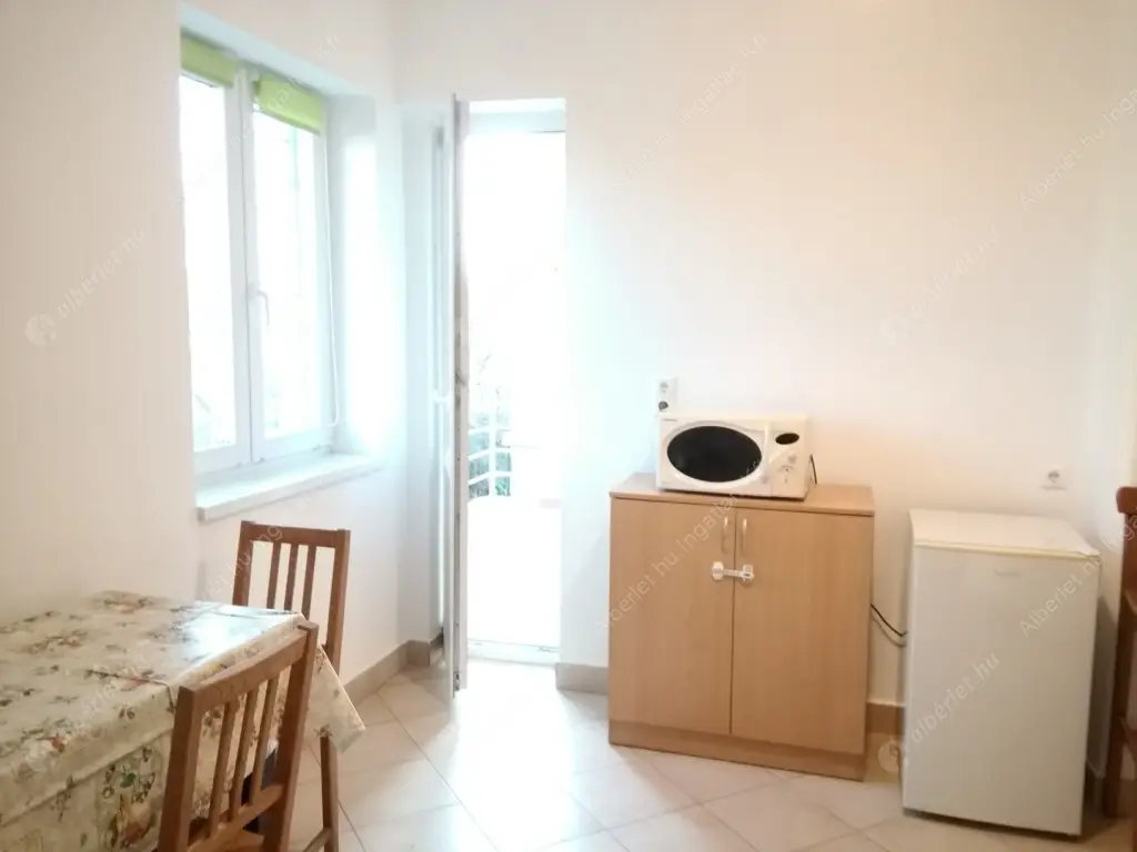 Kiadó albérlet 340000 Ft/hó áron: Budapest, XI. kerület  Laufenauer utca. Mérete: 86 nm, 2 szobás | Alberlet.hu - 6625413