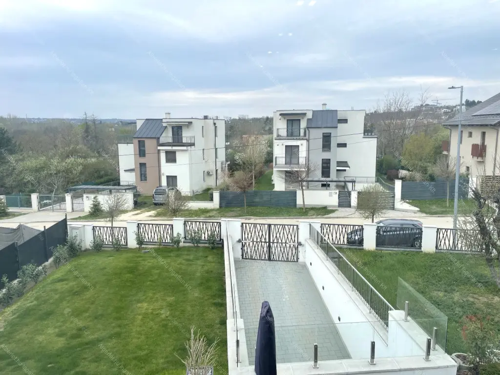 Kiadó albérlet 850000 Ft/hó áron: Budapest, XI. kerület  Lépés utca. Mérete: 100 nm, 4 szobás | Alberlet.hu - 6694074