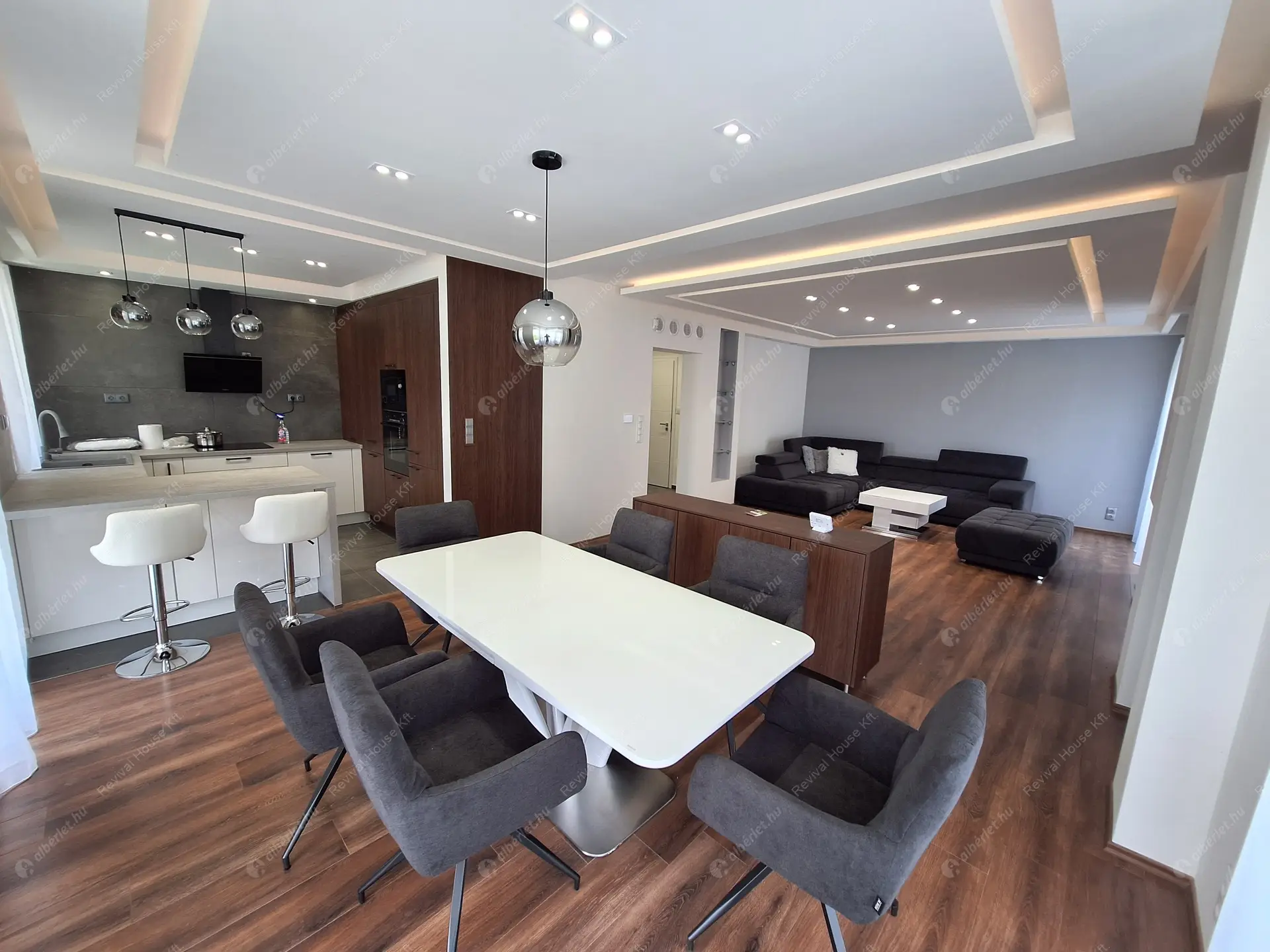 Kiadó albérlet 900000 Ft/hó áron: Budapest, XI. kerület  Lépés utca. Mérete: 133 nm, 5 szobás | Alberlet.hu - 6458092