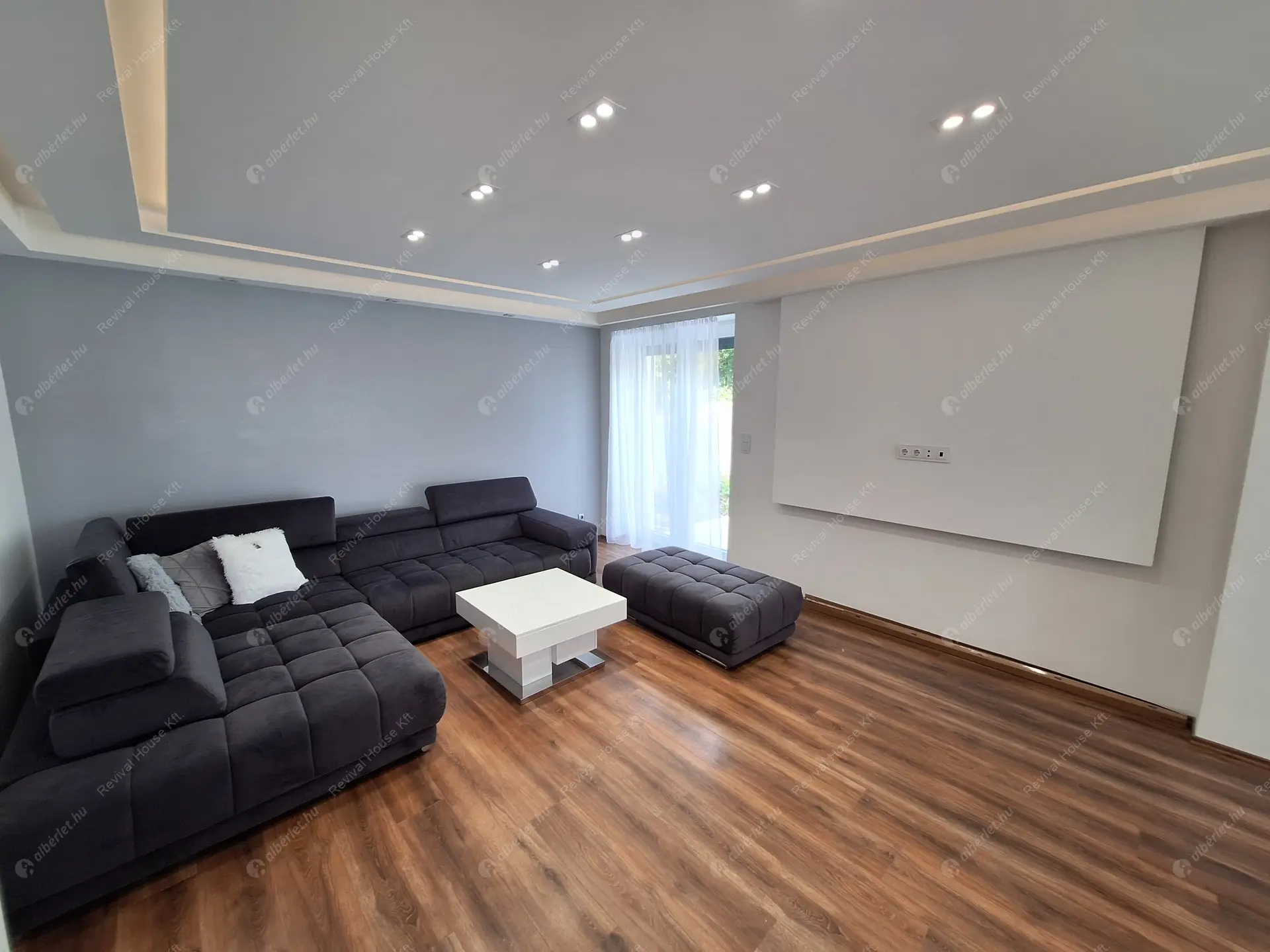 Kiadó albérlet 900000 Ft/hó áron: Budapest, XI. kerület  Lépés utca. Mérete: 133 nm, 5 szobás | Alberlet.hu - 6458094