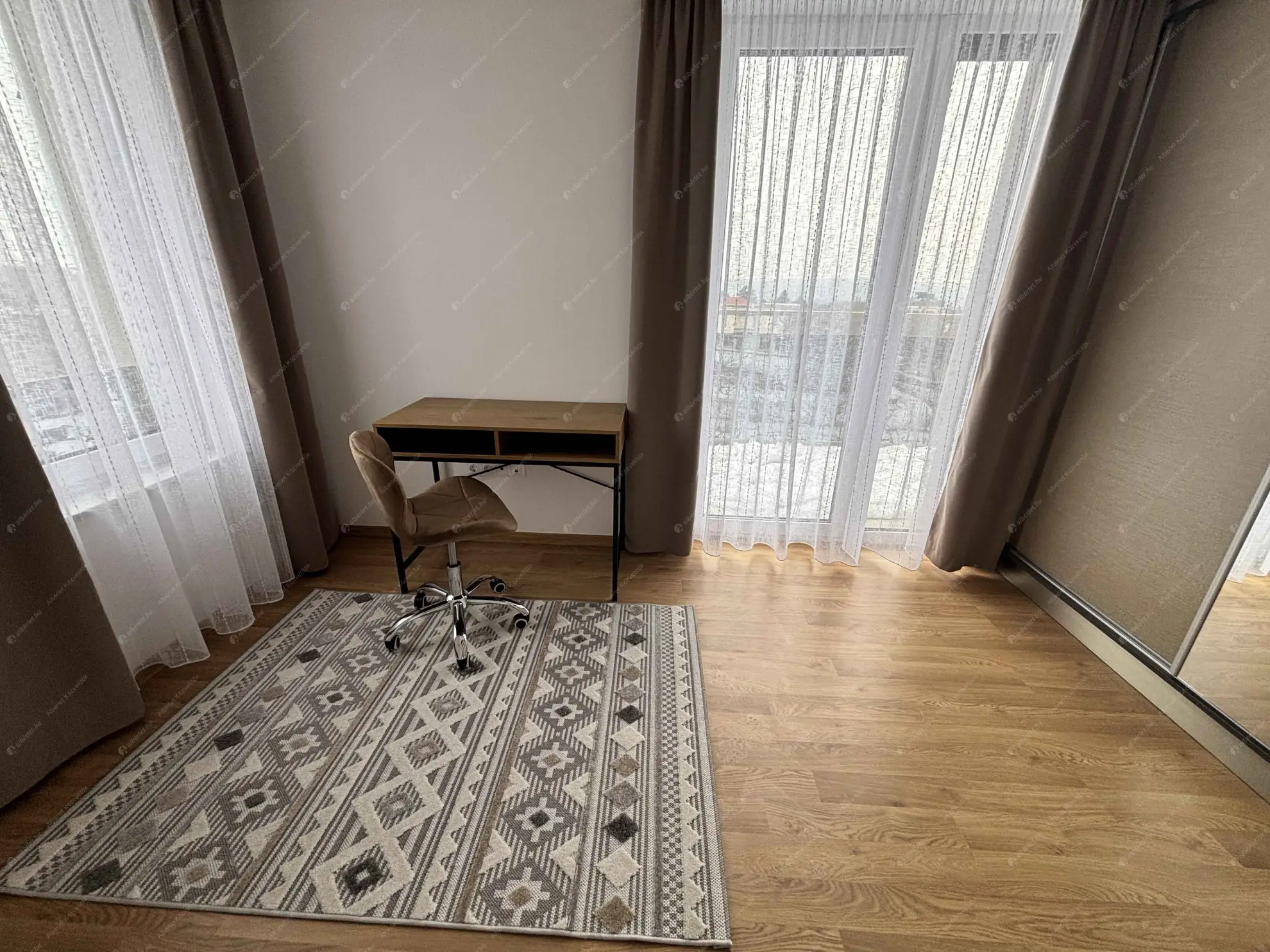 Kiadó albérlet 500000 Ft/hó áron: Budapest, XI. kerület  Madárhegyi út. Mérete: 70 nm, 3 szobás | Alberlet.hu - 6631408