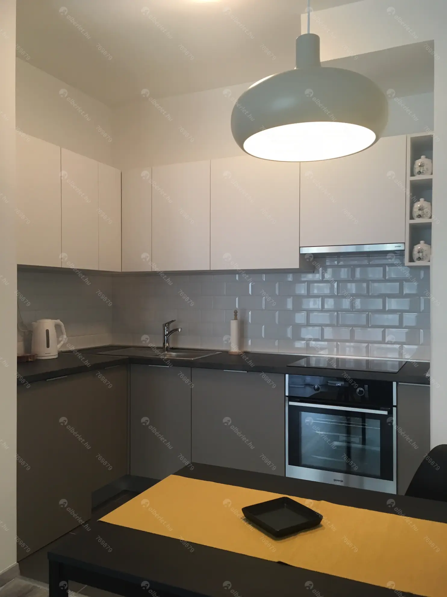 Kiadó albérlet 290000 Ft/hó áron: Budapest, XI. kerület  Maléter Pál utca. Mérete: 43 nm, 2 szobás | Alberlet.hu - 6562835