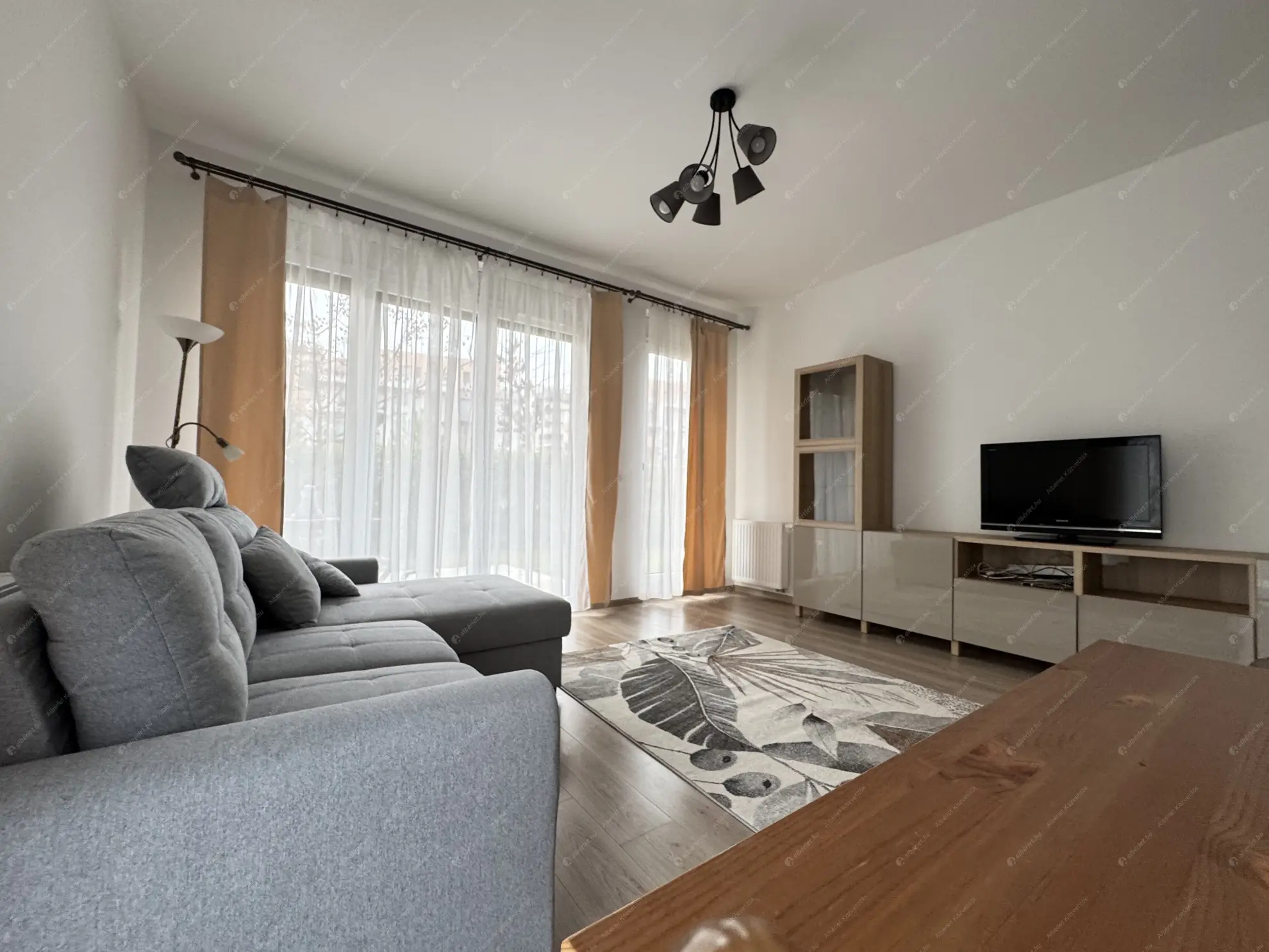 Kiadó albérlet 350000 Ft/hó áron: Budapest, XI. kerület  Maléter Pál utca. Mérete: 70 nm, 3 szobás | Alberlet.hu - 6595483