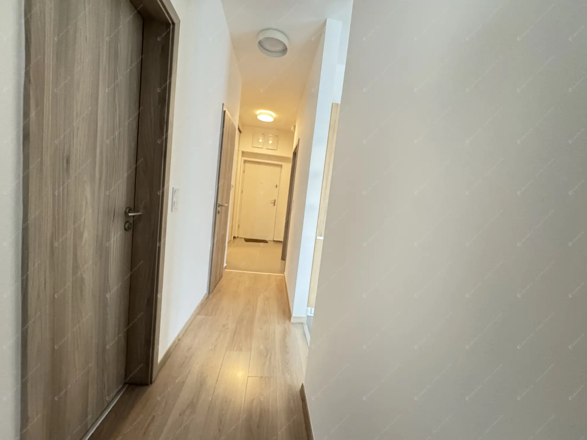 Kiadó albérlet 350000 Ft/hó áron: Budapest, XI. kerület  Maléter Pál utca. Mérete: 70 nm, 3 szobás | Alberlet.hu - 6595493