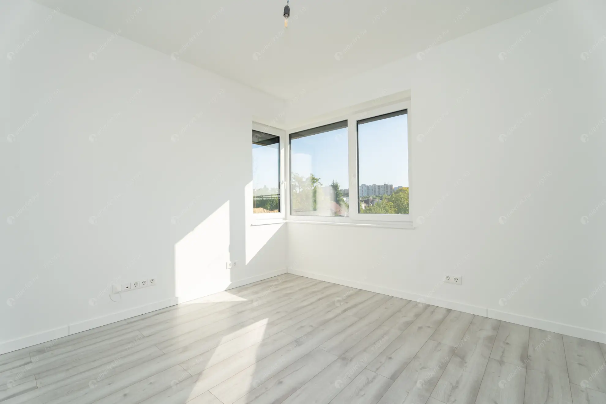 Kiadó albérlet 632000 Ft/hó áron: Budapest, XI. kerület  Medvetalp utca. Mérete: 112 nm, 5 szobás | Alberlet.hu - 6577802