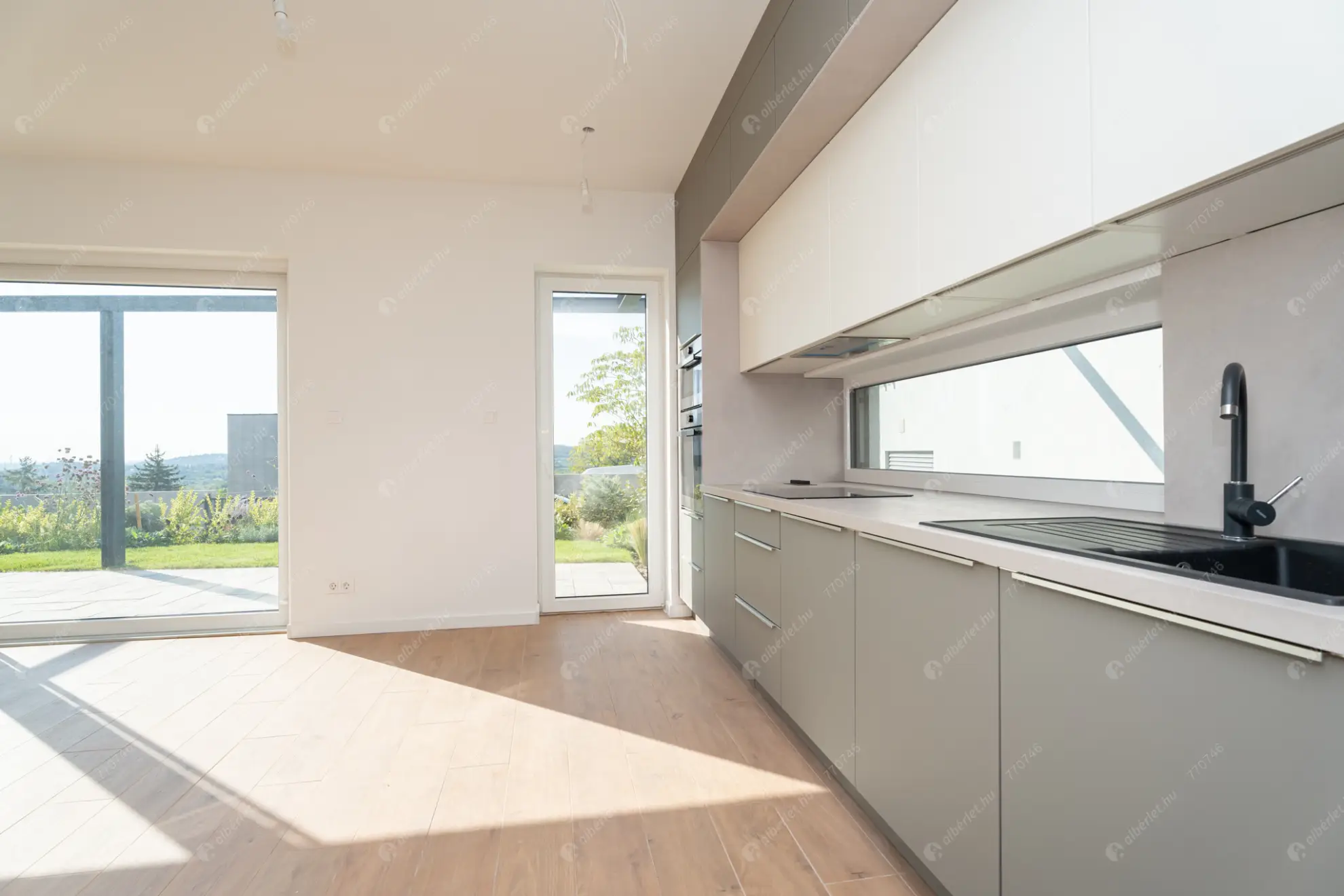 Kiadó albérlet 632000 Ft/hó áron: Budapest, XI. kerület  Medvetalp utca. Mérete: 112 nm, 5 szobás | Alberlet.hu - 6577813