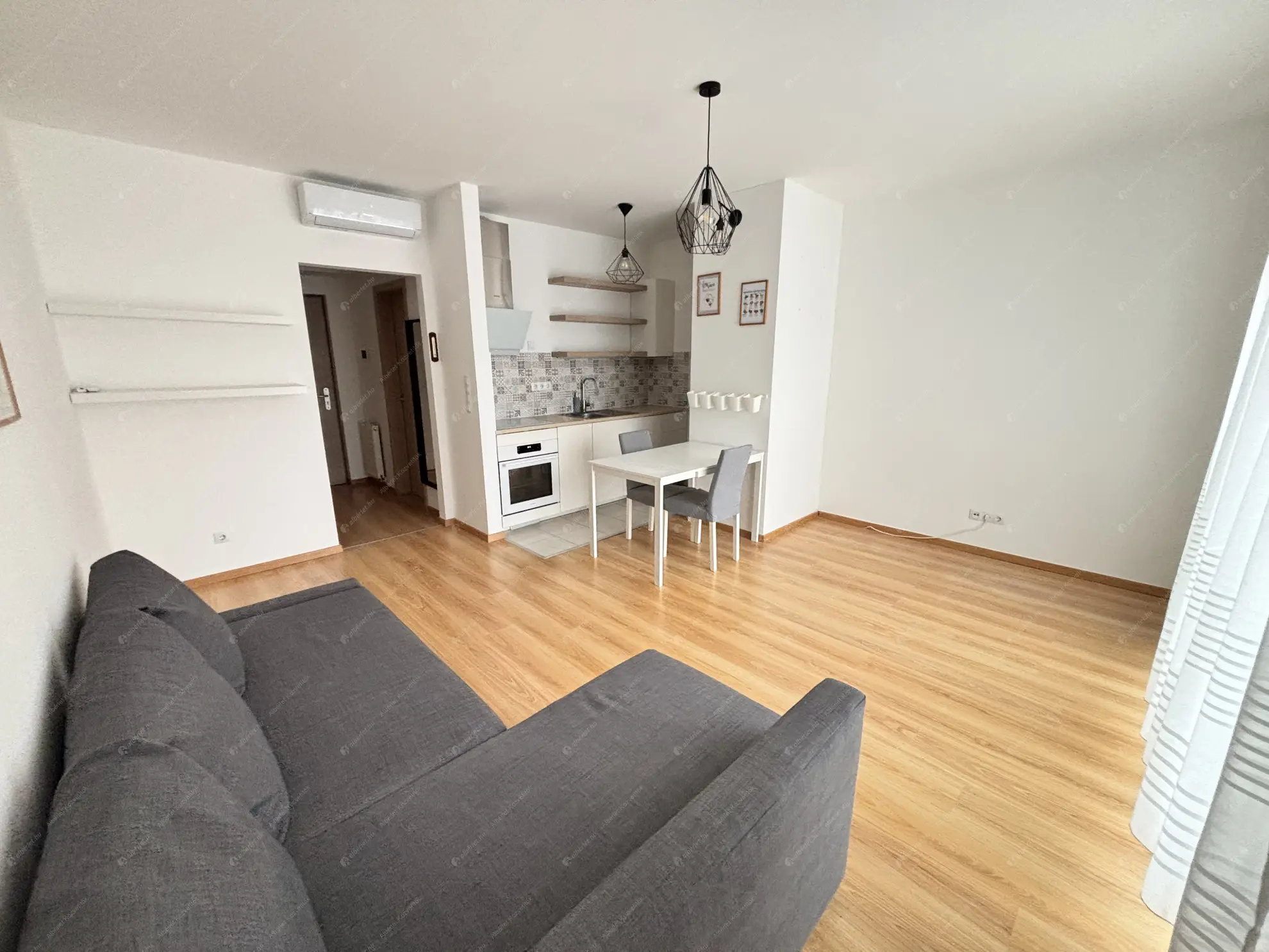 Kiadó albérlet 240000 Ft/hó áron: Budapest, XI. kerület  Medvetalp utca. Mérete: 32 nm, 1 szobás | Alberlet.hu - 6624504