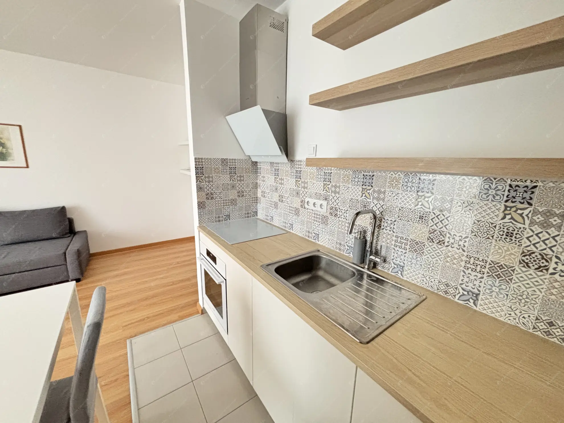 Kiadó albérlet 240000 Ft/hó áron: Budapest, XI. kerület  Medvetalp utca. Mérete: 32 nm, 1 szobás | Alberlet.hu - 6624510