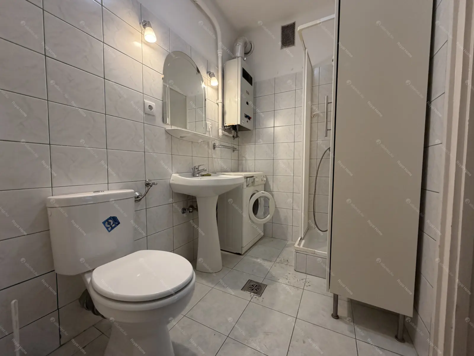 Kiadó albérlet 280000 Ft/hó áron: Budapest, XI. kerület  Ménesi út. Mérete: 54 nm, 2 szobás | Alberlet.hu - 6658107