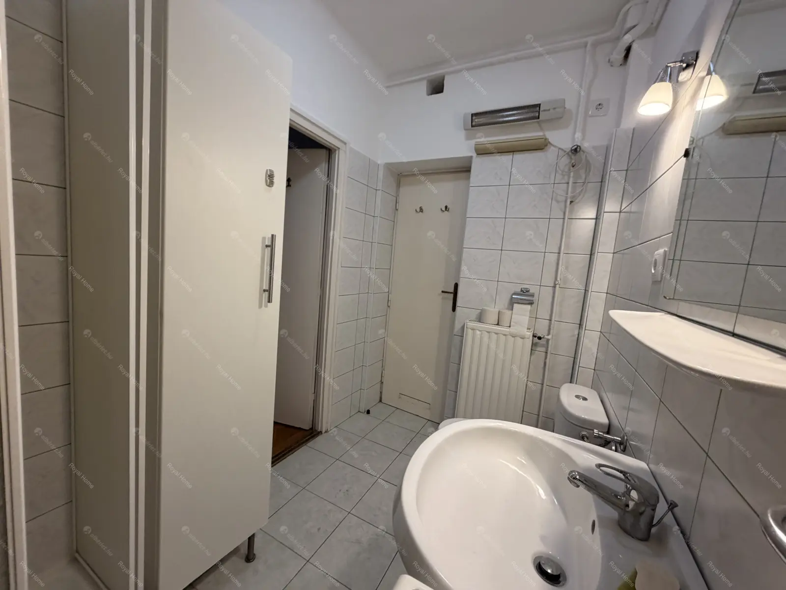 Kiadó albérlet 280000 Ft/hó áron: Budapest, XI. kerület  Ménesi út. Mérete: 54 nm, 2 szobás | Alberlet.hu - 6658108