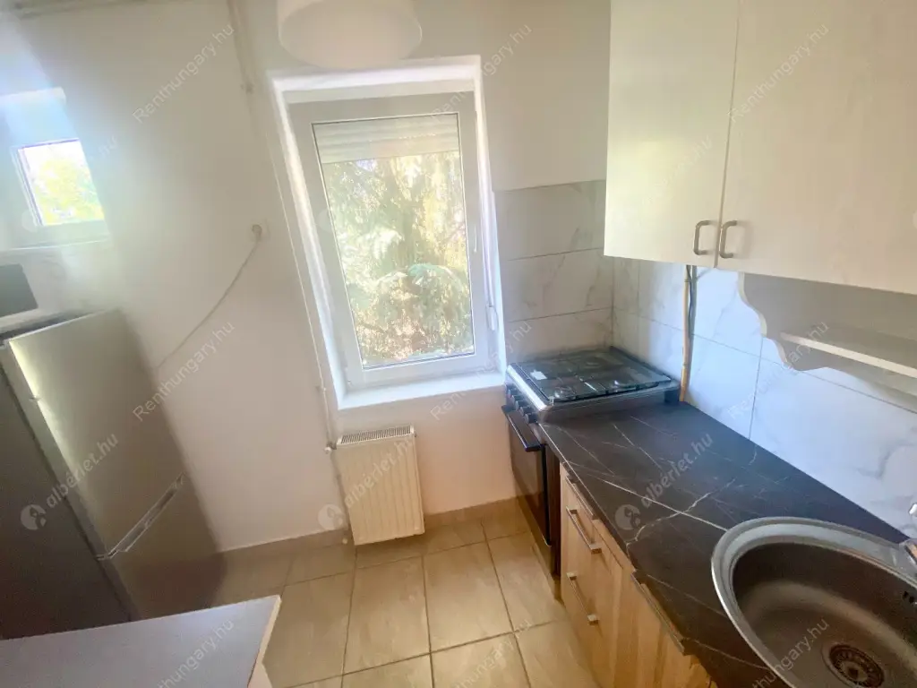 Kiadó albérlet 280000 Ft/hó áron: Budapest, XI. kerület  Ménesi út. Mérete: 65 nm, 2 szobás | Alberlet.hu - 6579968