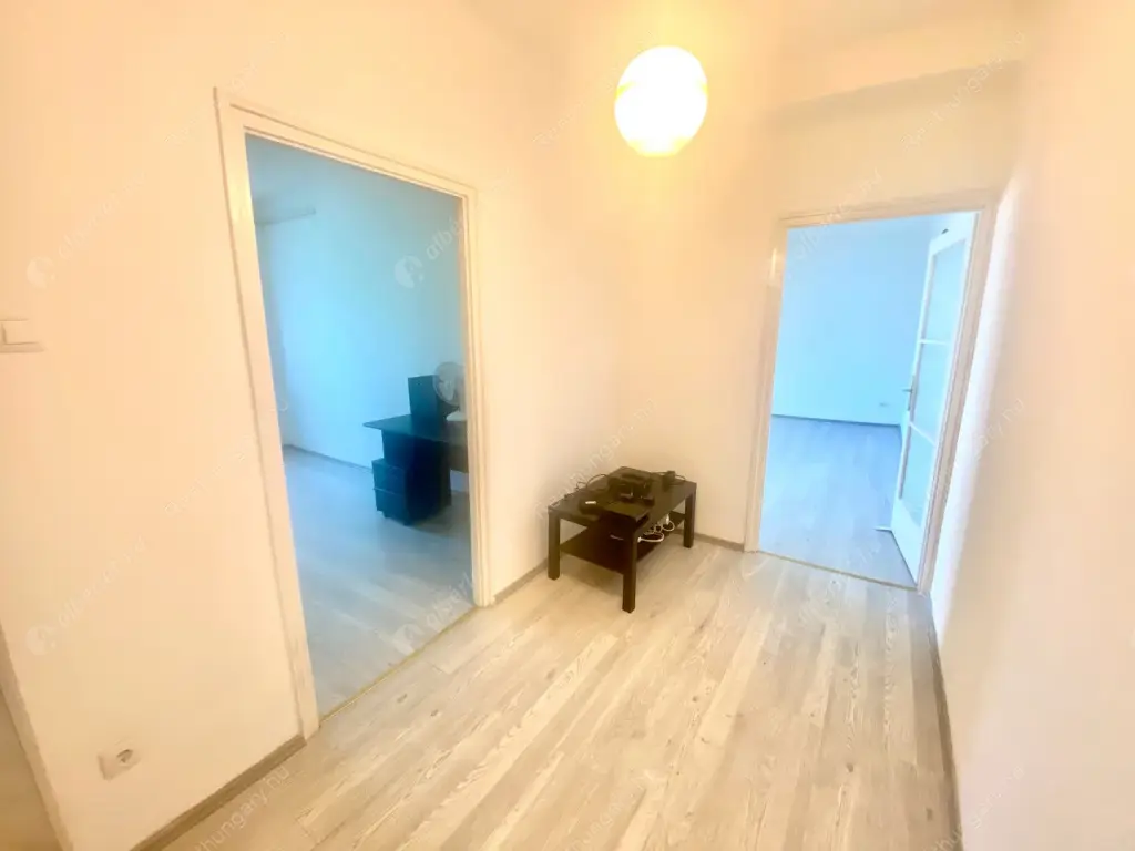 Kiadó albérlet 280000 Ft/hó áron: Budapest, XI. kerület  Ménesi út. Mérete: 65 nm, 2 szobás | Alberlet.hu - 6579983