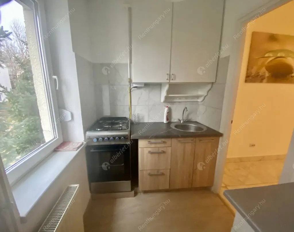 Kiadó albérlet 280000 Ft/hó áron: Budapest, XI. kerület  Ménesi út. Mérete: 65 nm, 2 szobás | Alberlet.hu - 6579988