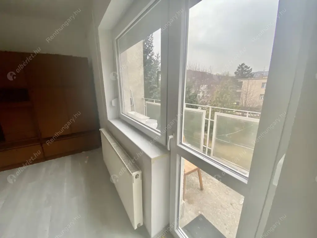 Kiadó albérlet 280000 Ft/hó áron: Budapest, XI. kerület  Ménesi út. Mérete: 65 nm, 2 szobás | Alberlet.hu - 6579993