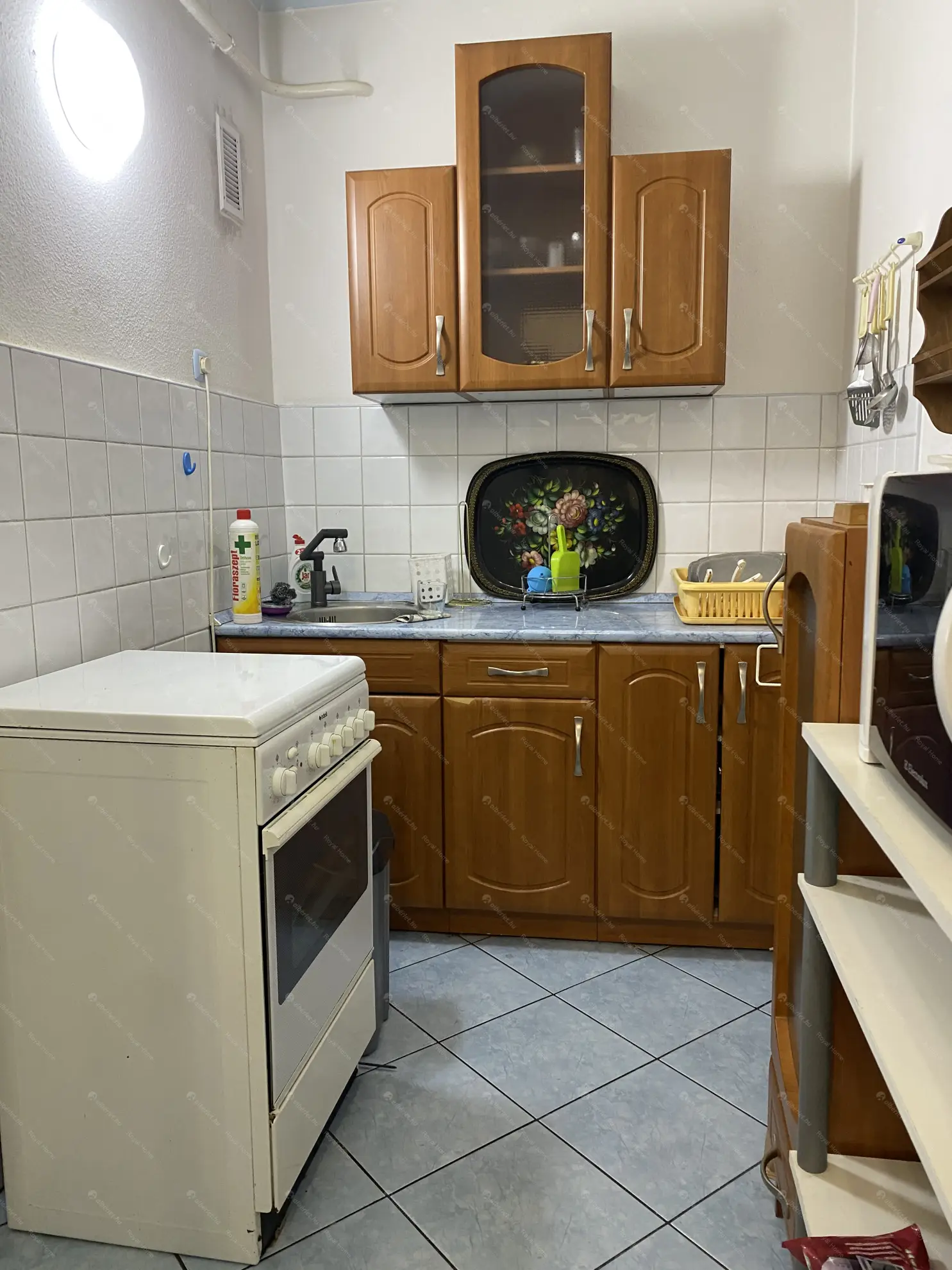 Kiadó albérlet 240000 Ft/hó áron: Budapest, XI. kerület  Menyecske utca. Mérete: 55 nm, 2 szobás | Alberlet.hu - 6561933