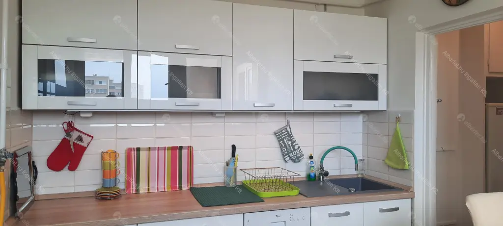 Kiadó albérlet 300000 Ft/hó áron: Budapest, XI. kerület  Menyecske utca. Mérete: 71 nm, 3 szobás | Alberlet.hu - 6650500