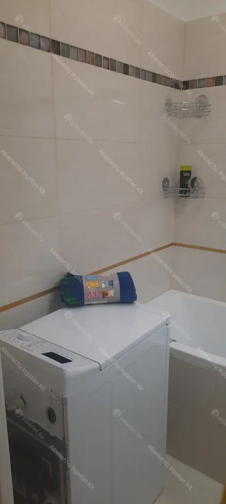 Kiadó albérlet 300000 Ft/hó áron: Budapest, XI. kerület  Menyecske utca. Mérete: 71 nm, 3 szobás | Alberlet.hu - 6650505