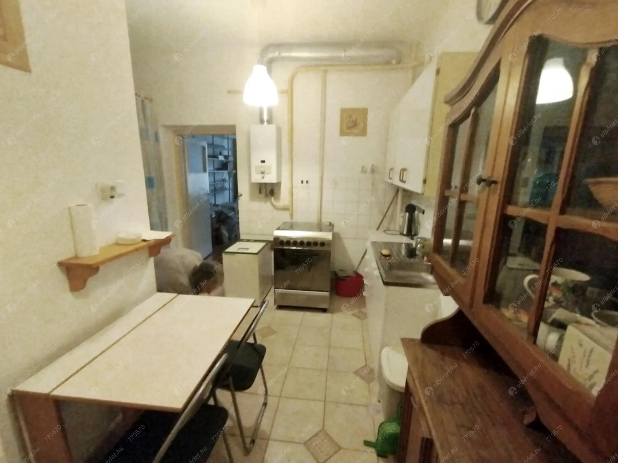 Kiadó albérlet 180000 Ft/hó áron: Budapest, XI. kerület  Mezőkövesd út. Mérete: 34 nm, 1 szobás | Alberlet.hu - 6574668