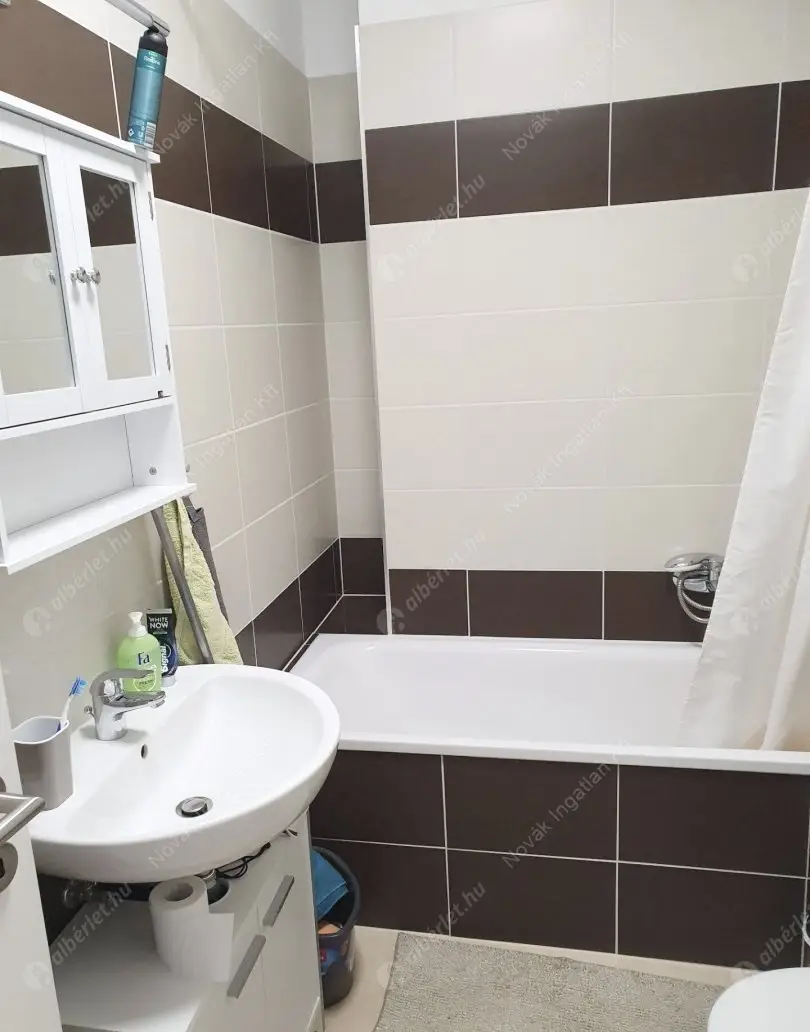 Kiadó albérlet 210000 Ft/hó áron: Budapest, XI. kerület  Mezőkövesd út. Mérete: 35 nm, 1 szobás | Alberlet.hu - 6572850