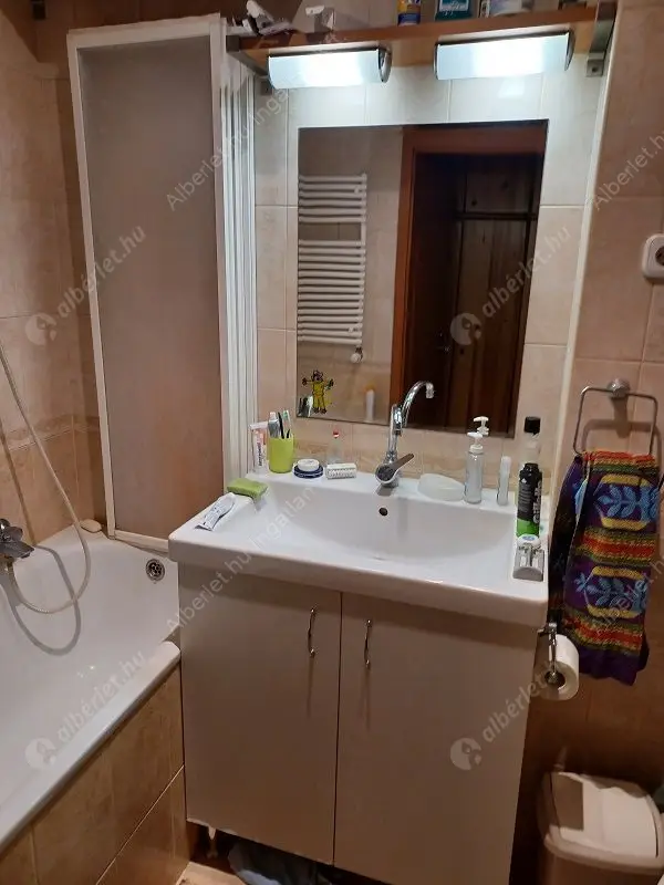 Kiadó albérlet 265000 Ft/hó áron: Budapest, XI. kerület  Nádorliget utca. Mérete: 44 nm, 2 szobás | Alberlet.hu - 6555277