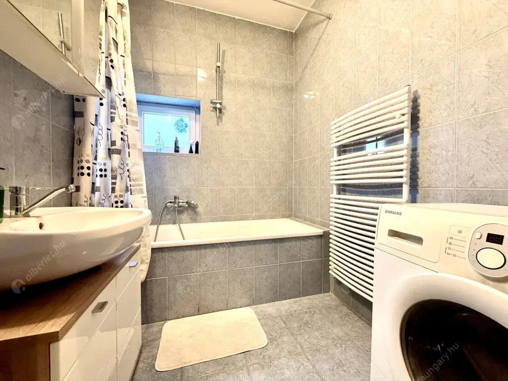 Kiadó albérlet 270000 Ft/hó áron: Budapest, XI. kerület  Nádorliget utca. Mérete: 54 nm, 2 szobás | Alberlet.hu - 6579947