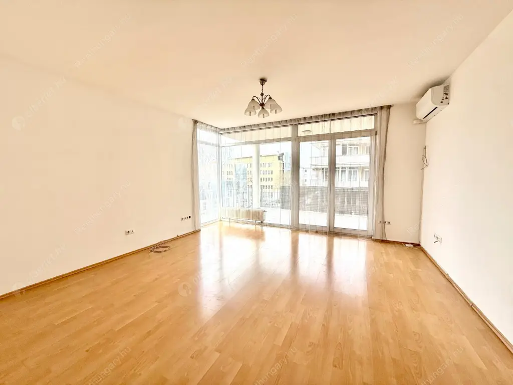 Kiadó albérlet 250000 Ft/hó áron: Budapest, XI. kerület  Nádorliget utca. Mérete: 54 nm, 2 szobás | Alberlet.hu - 6627517