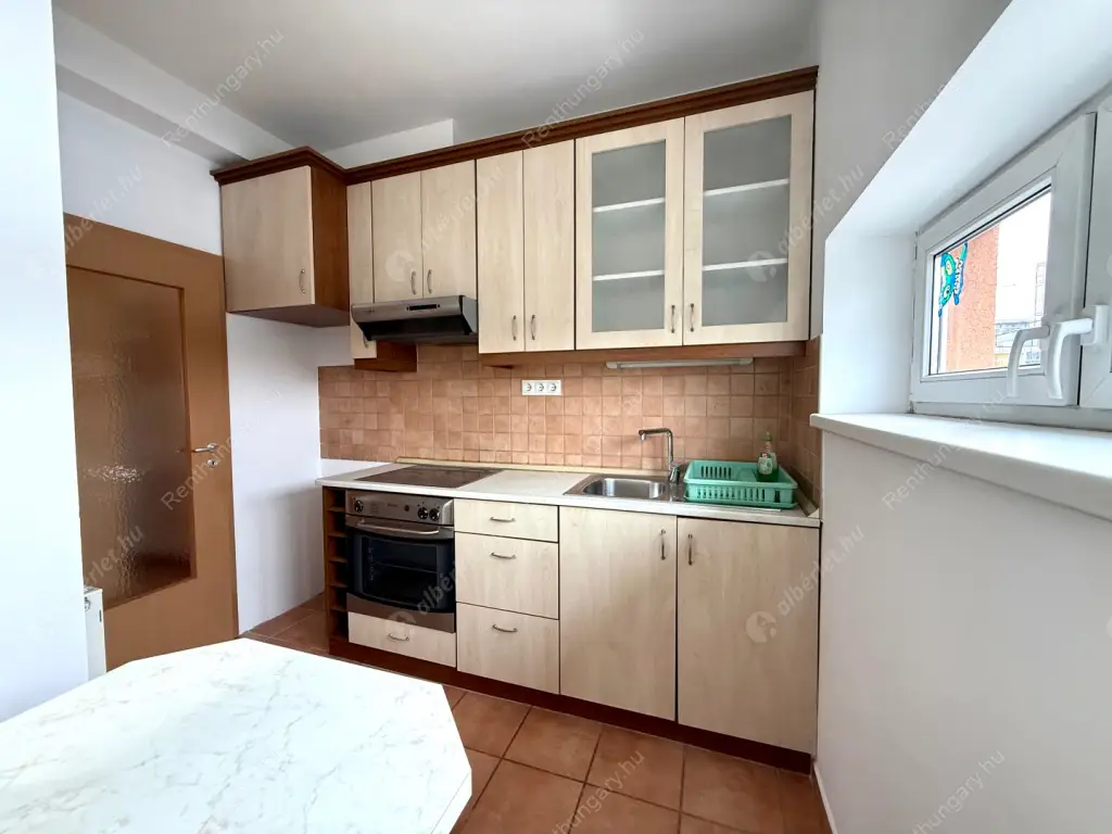 Kiadó albérlet 250000 Ft/hó áron: Budapest, XI. kerület  Nádorliget utca. Mérete: 54 nm, 2 szobás | Alberlet.hu - 6627518