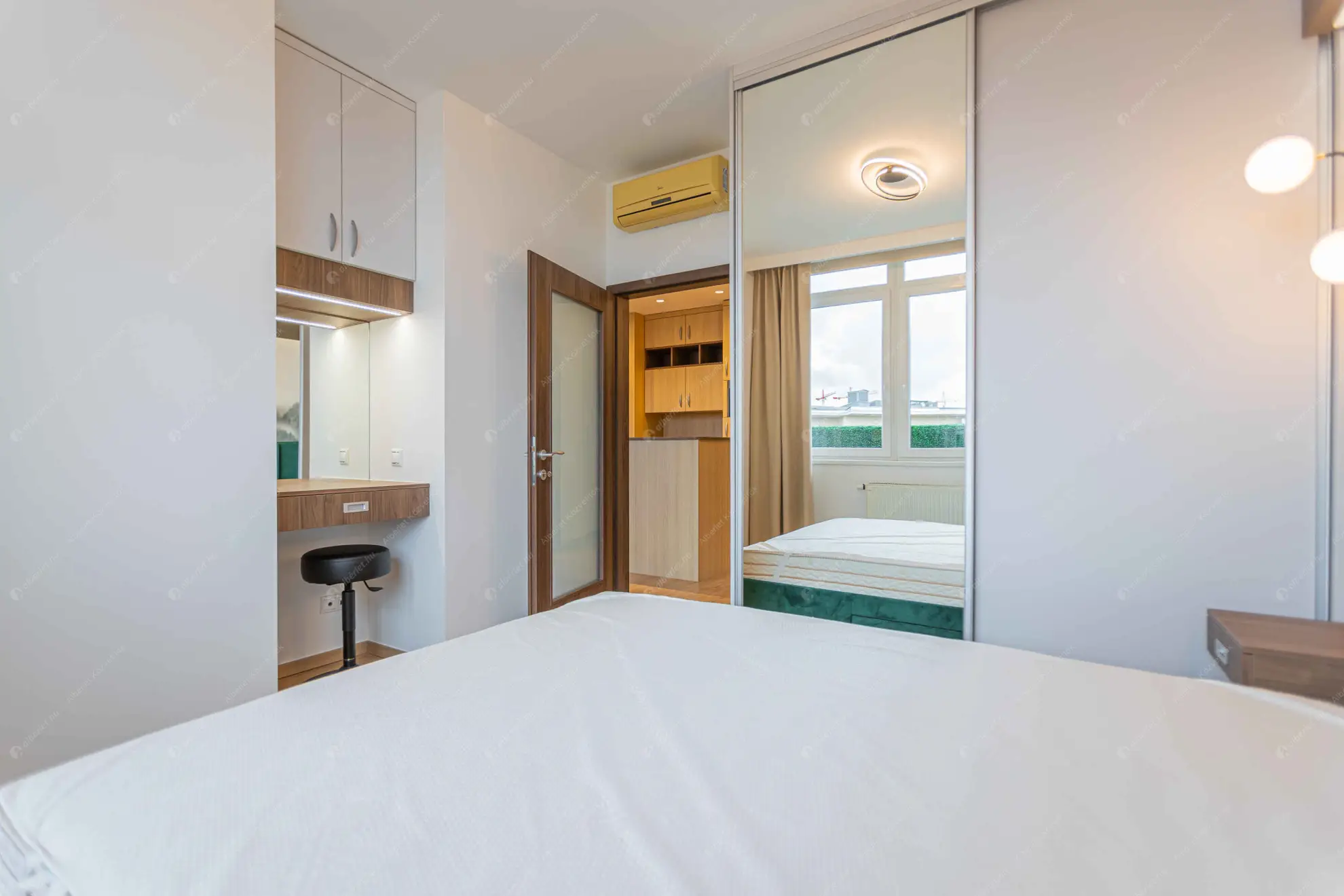 Kiadó albérlet 360000 Ft/hó áron: Budapest, XI. kerület  Nádorliget utca. Mérete: 54 nm, 2 szobás | Alberlet.hu - 6581196