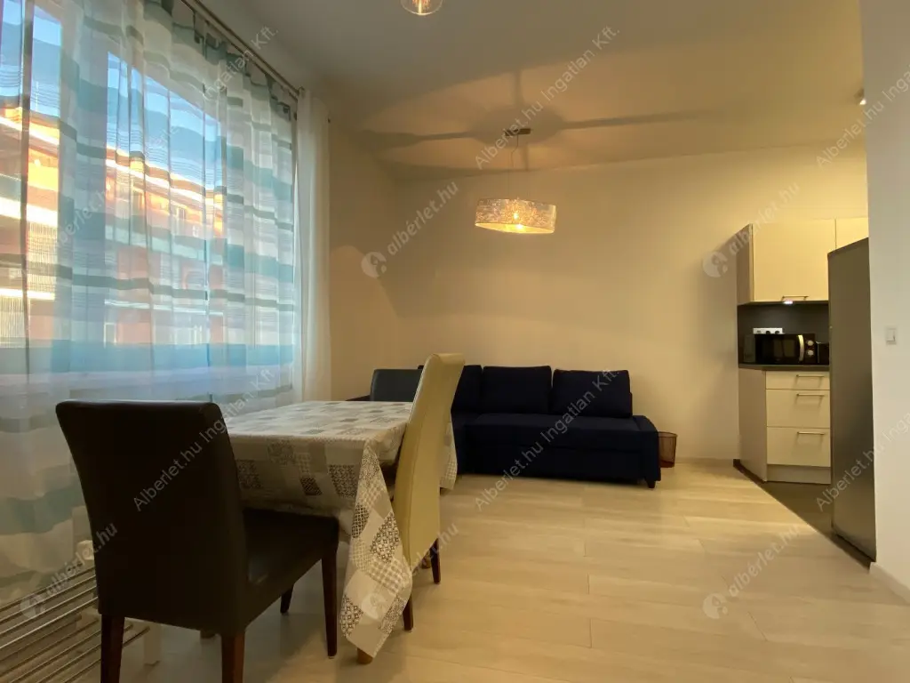 Kiadó albérlet 349000 Ft/hó áron: Budapest, XI. kerület  Napkelte utca. Mérete: 38 nm, 1 szobás | Alberlet.hu - 6518678