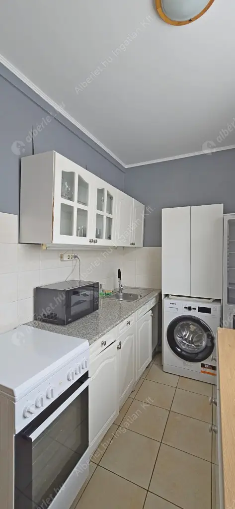 Kiadó albérlet 260000 Ft/hó áron: Budapest, XI. kerület  Neszmélyi út. Mérete: 50 nm, 2 szobás | Alberlet.hu - 6637895